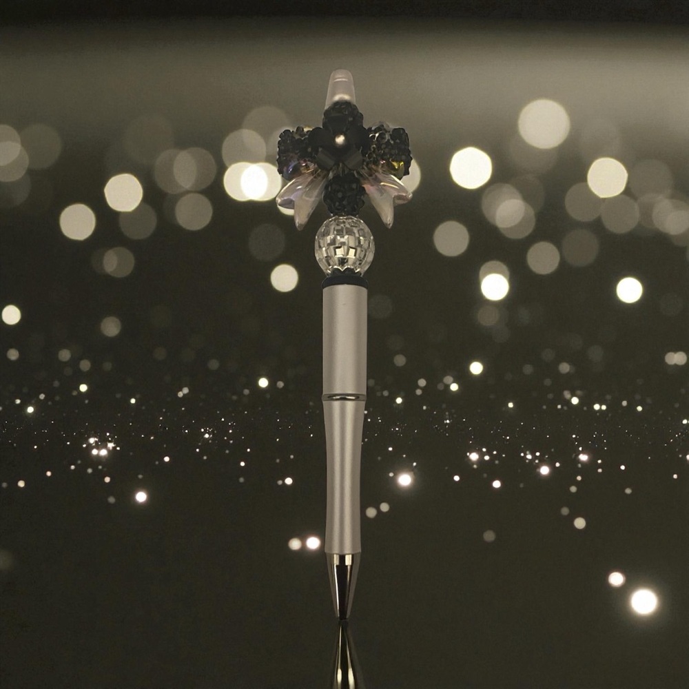 Handcrafted Black and Silver Decorative Pen